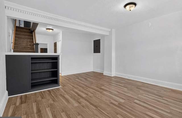 Beautifully Renovated 5-Bedroom Home | 1.5 Bathrooms | Detached Garage Gallery 3