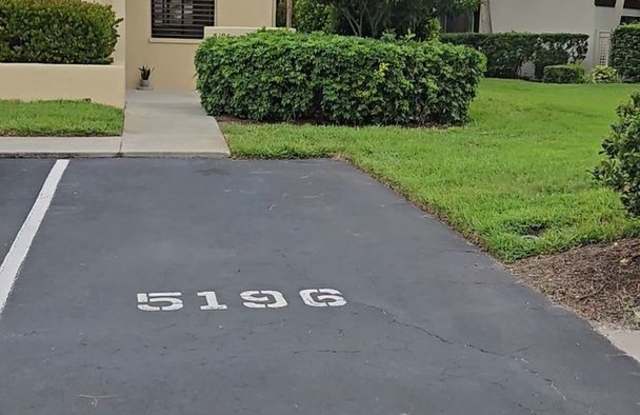 Charming 2BR Condo in Sarasota photos photos