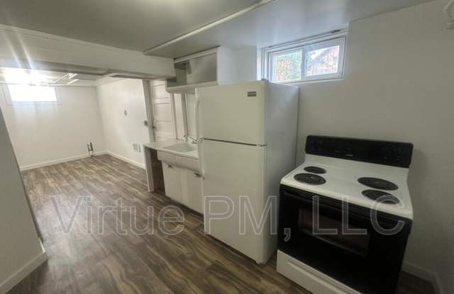 611 6th Street - 611 B photos photos