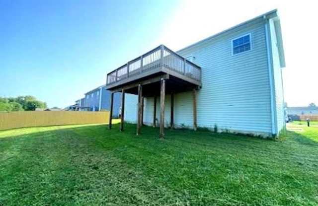 91 MELVILLE Drive Gallery 3