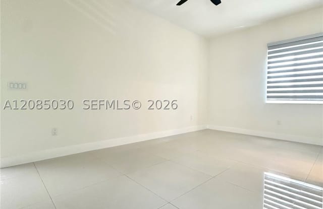 6681 NW 104 AVE Gallery 4