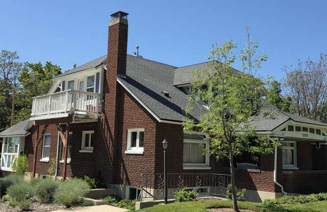 2583 Brinker Avenue photos photos