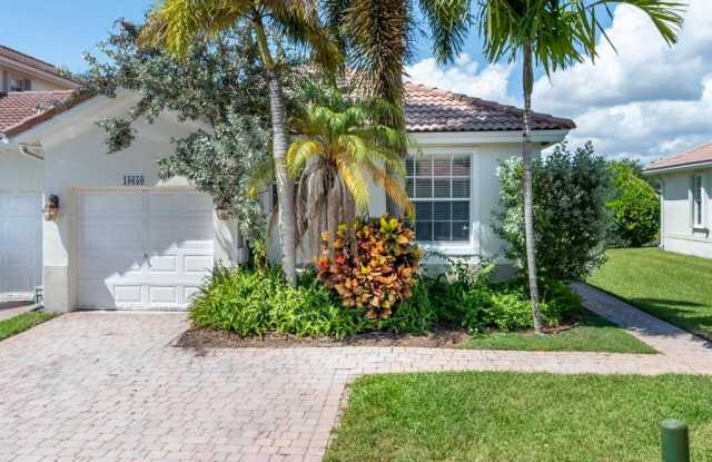 18650 SW 28TH CT photos photos