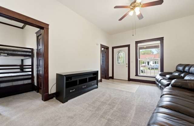 1245 Rood Avenue Gallery 4