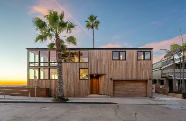 On the Sand: Architectural Grandeur Meets Coastal Serenity photos photos