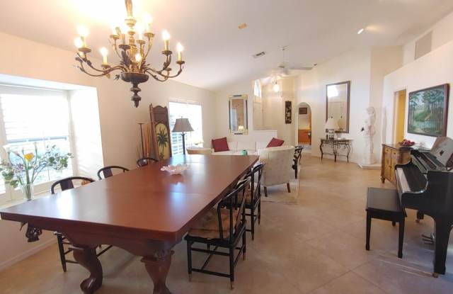 16461 Riverwind Drive Gallery 4