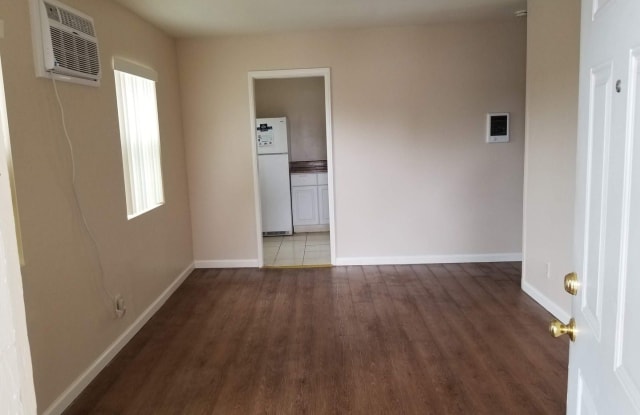 4126 Cherokee Ave - 4126 Cherokee Ave, San Diego, CA 92104