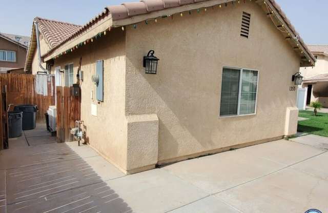1353 Truman Ct Gallery 1
