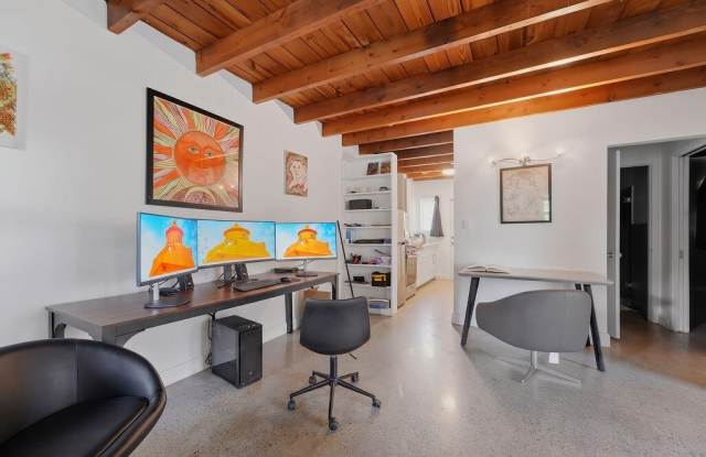 234 NE 5th Terrace Gallery 4