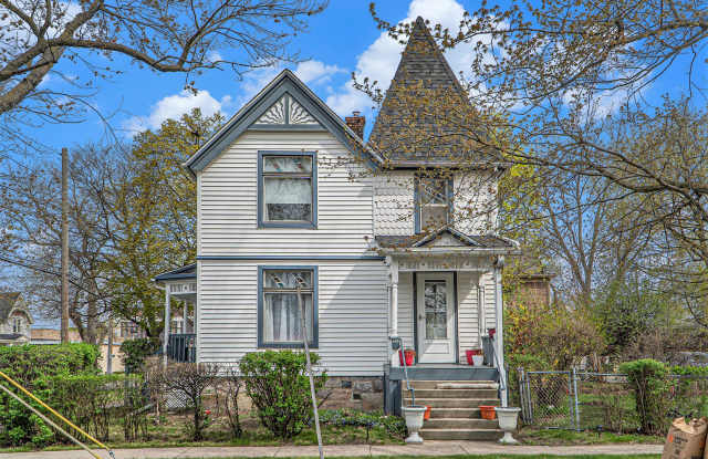 218 Woodward Street photos photos