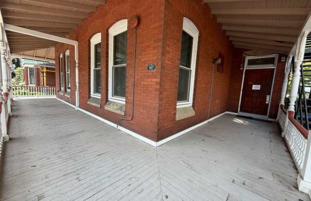 905 SWEDE Street Gallery 2