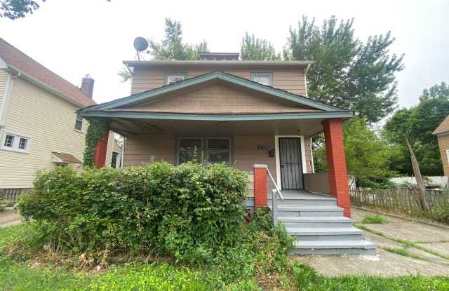 Charming 3-Bedroom Home – 12100 Parkhill Ave photos photos