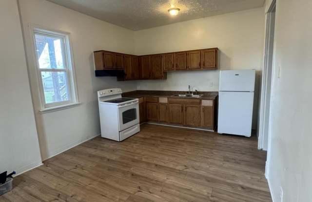 3860 Southern Pkwy photos photos