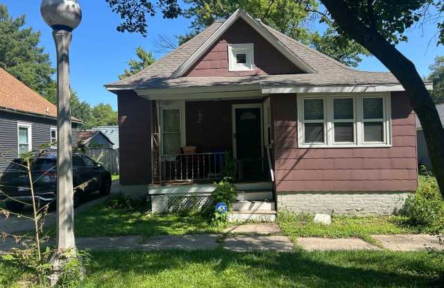 2 Bedroom House available for SUBLEASE September 10th! photos photos