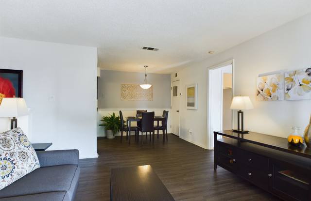 Raintree Apartments Gallery 4
