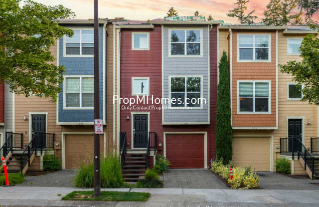 Spacious Townhome in Tanasbourne! photos photos