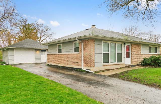 129 Nauvoo Street - 129 Nauvoo Street, Park Forest, IL 60466