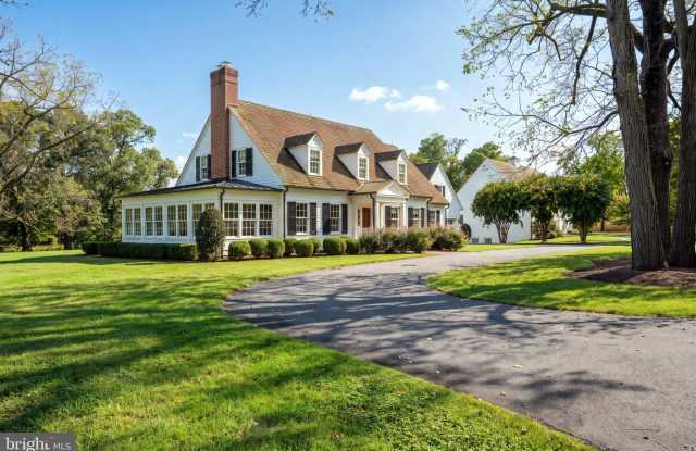 9617 UNIONVILLE Road Gallery 2