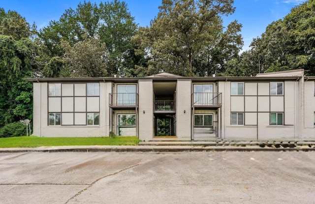 235 Vinewood Rd Unit F7 - 235 Vinewood Road, McMinnville, TN 37110