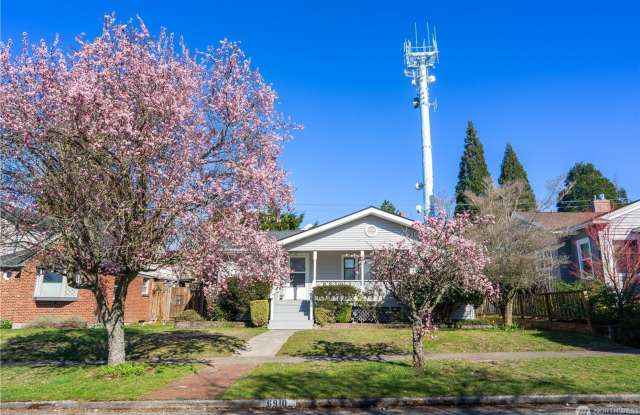 3Bd/2Ba Seattle Home Gallery 3