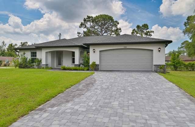 ** Like New 4 Bed / 2 Bath Single Family Home ~ Three Oaks ~ 2 Car Garage** photos photos