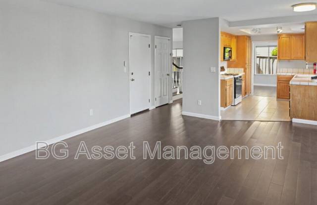 3351 Parkgate Court Gallery 4