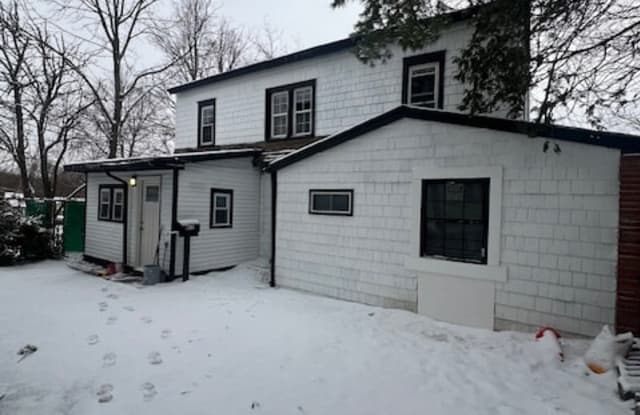 1112 East Colvin StreetBack House photos photos