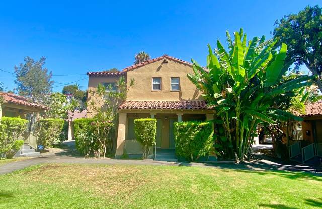 5225 De Longpre Ave. photos photos