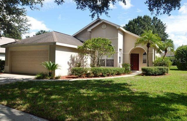 921 PADDINGTON TERRACE - 921 Paddington Terrace, Heathrow, FL 32746