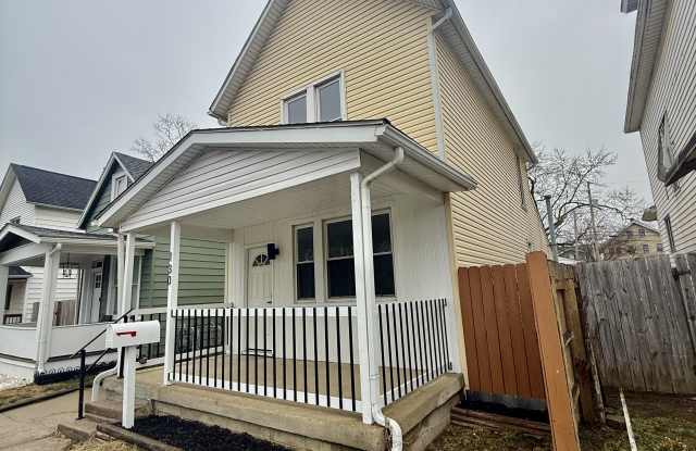 130 E Woodrow Ave photos photos