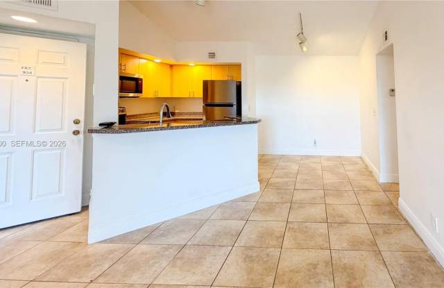 3400 N Pinewalk Dr N photos photos