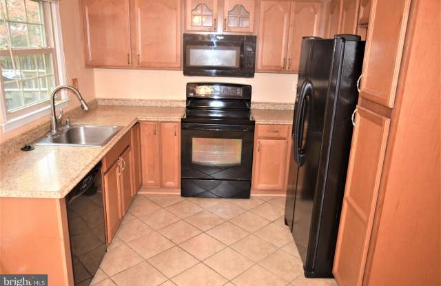 14002 CHESTNUT COURT Gallery 4