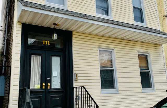 111 Hancock Avenue photos photos