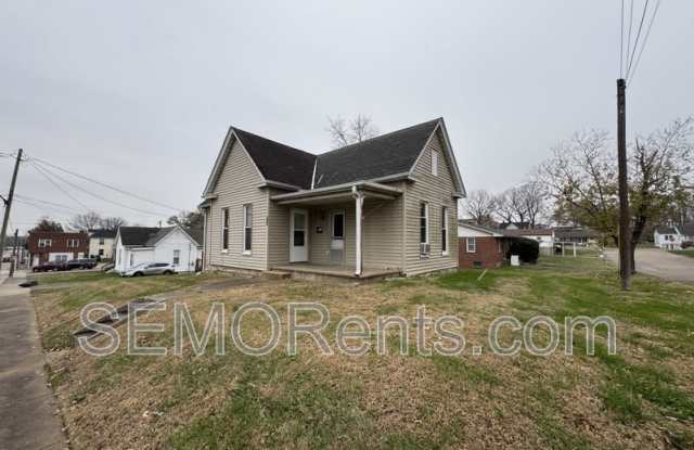 217 North Georgia Street - 217 North Georgia Street, Jackson, MO 63755