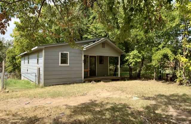 824 S Bell Gallery 2