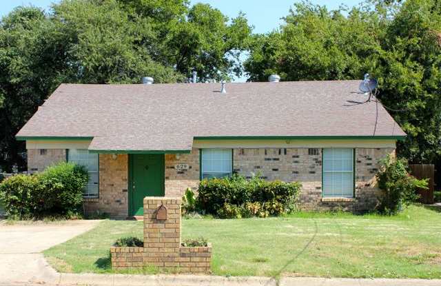 629 Park Lane - 629 Park Lane, Denton, TX 76205