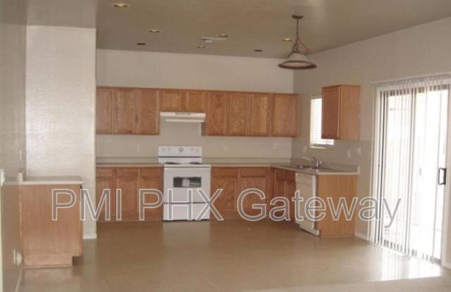3776 W Wayne Lane Gallery 2