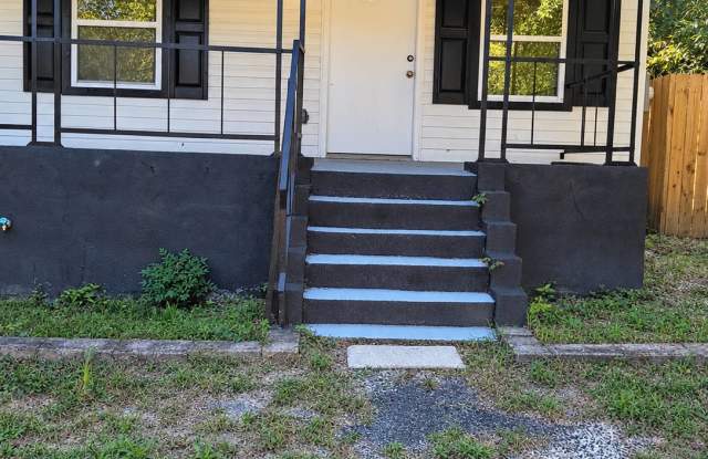4026 Brookdale Avenue Gallery 1