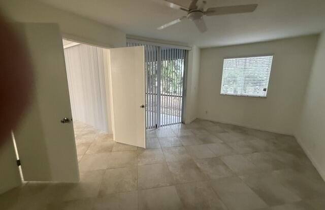 9818 NICKELS Boulevard Gallery 4