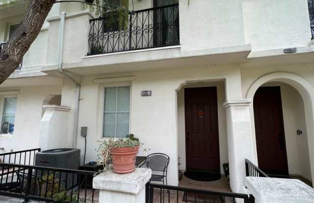Gorgeous Townhome near Downtown Ventura & Beaches photos photos Gorgeous Townhome near Downtown Ventura & Beaches photos photos