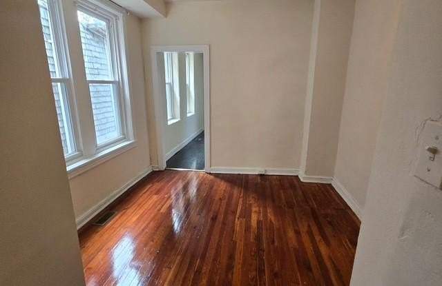 4828 N PALETHORP Street Gallery 4