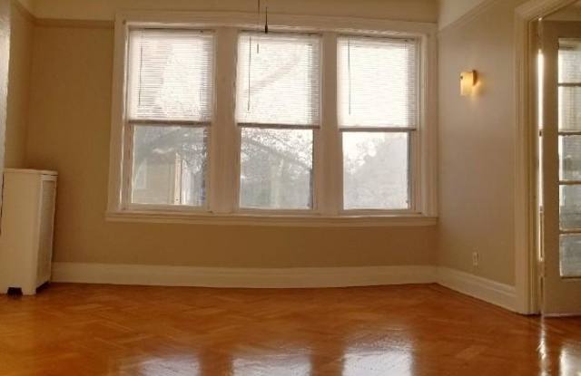 97 70th Street Gallery 4
