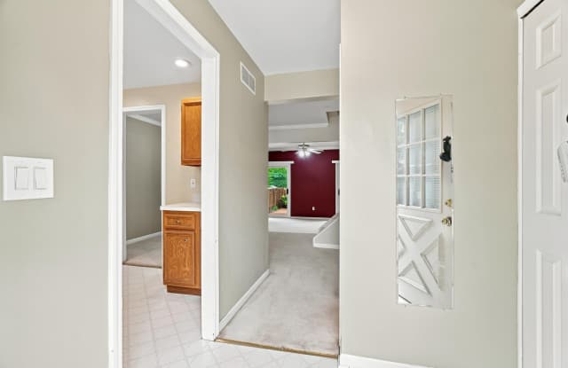 5141 Buckingham Place Drive Gallery 3