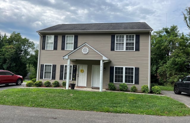 519 Frey ST - 519 Frey Street, Salem, VA 24153