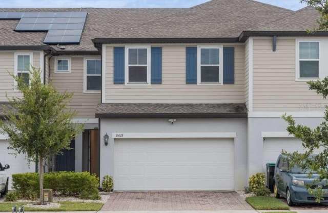 15619 Willow Arbor Circle - 15619 Willow Arbor Circle, Meadow Woods, FL 32824