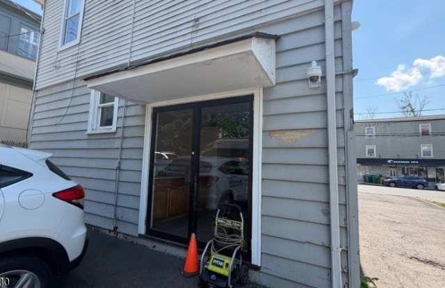 513 Morris Ave photos photos