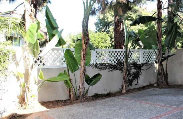 122 Stanford Court Gallery 3