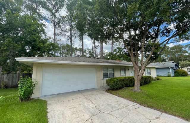2 bedroom 2 bath in Northwood Pines photos photos