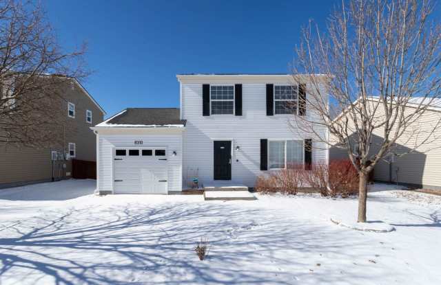 MODERN 3-BEDROOM HOME in CROSS CREEK w/ A/C photos photos