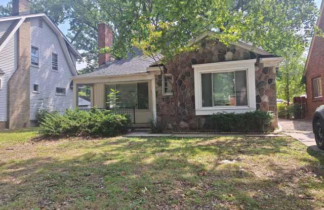 Welcome home!  Must see 3 bedroom Bungalow photos photos